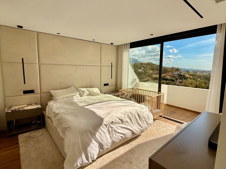 Town House for Sale in Benahavís, Malaga 15