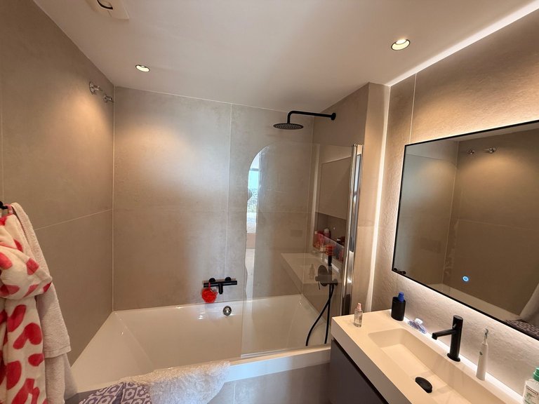 Town House for Sale in Benahavís, Malaga 31