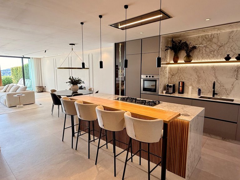 Town House for Sale in Benahavís, Malaga 1