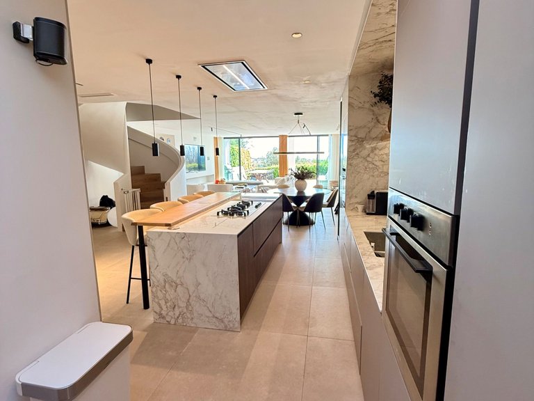 Town House for Sale in Benahavís, Malaga 11