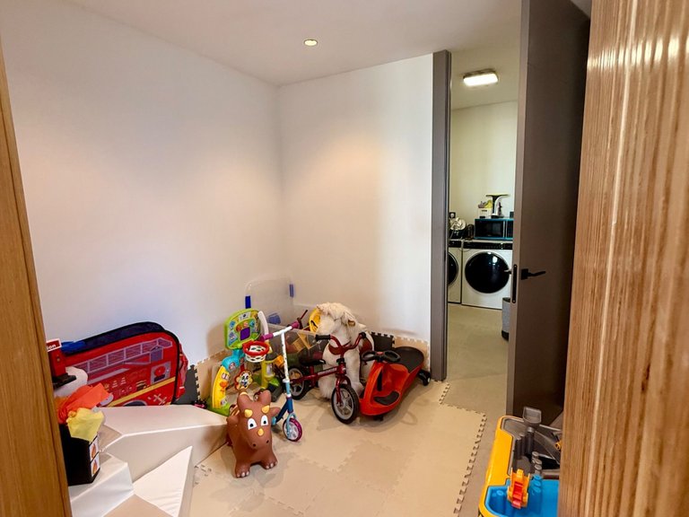 Town House for Sale in Benahavís, Malaga 14