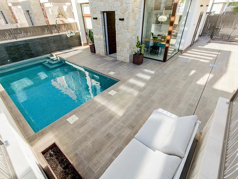 Villa for Sale in Los Montesinos, Alicante 24