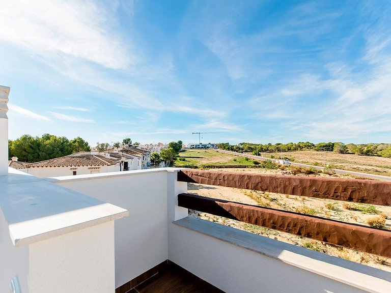 Villa for Sale in Torrevieja, Alicante 19