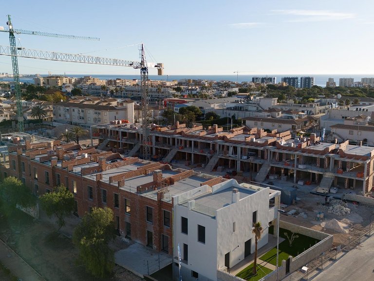 Villa for Sale in Pilar de la Horadada, Alicante 21