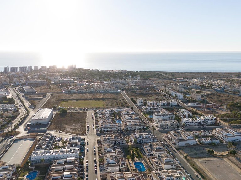 Villa for Sale in Pilar de la Horadada, Alicante 22