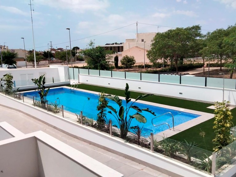 Villa for Sale in Pilar de la Horadada, Alicante 3