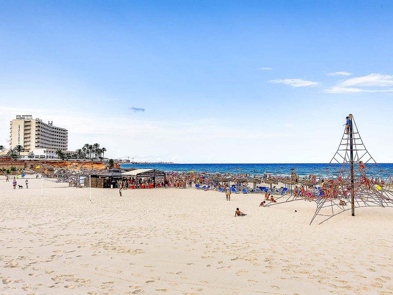 Apartment for Sale in Orihuela Costa, Alicante 25