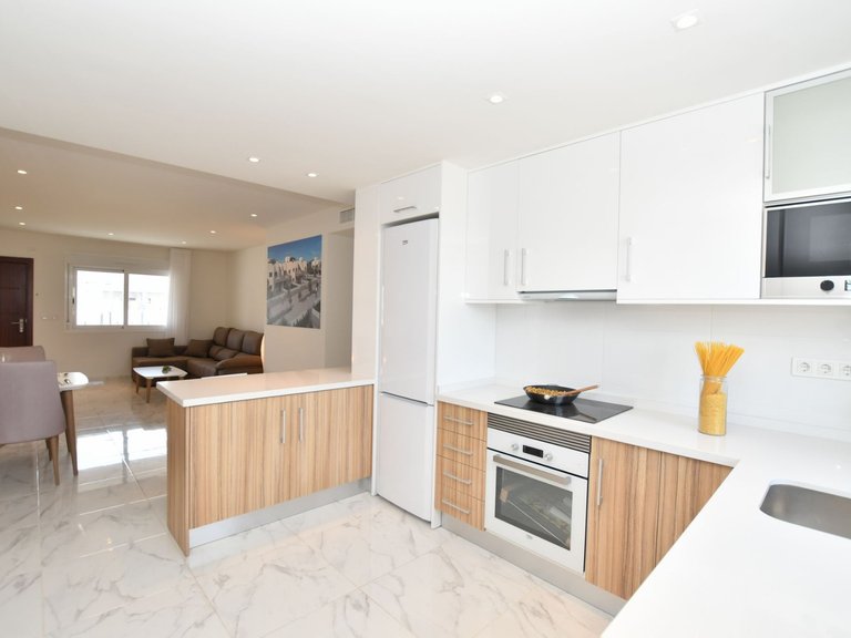 Villa for Sale in San Miguel de Salinas, Alicante 11