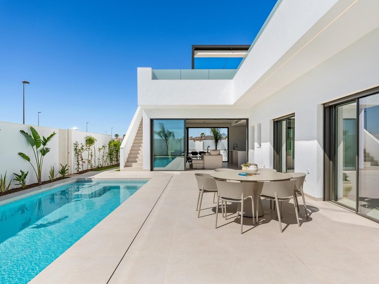 Villa for Sale in Los Alcazares, Costa Cálida 2