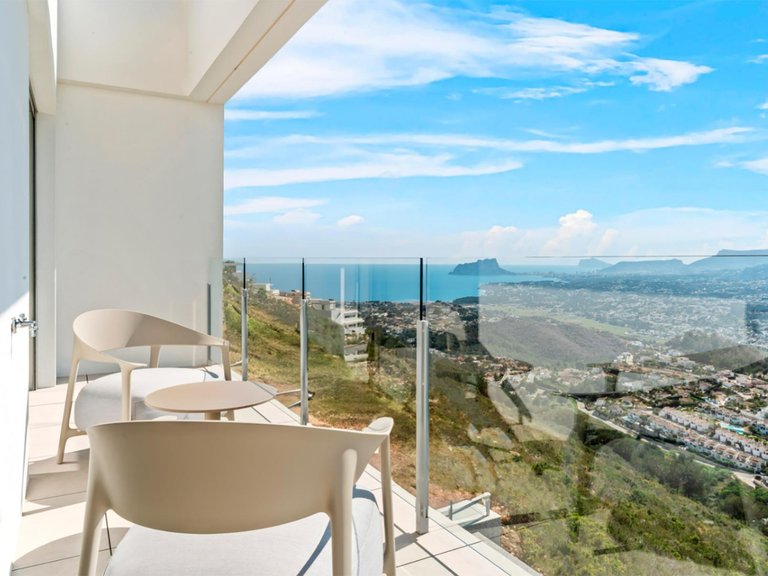 Villa for Sale in Benitatxell, Alicante 10