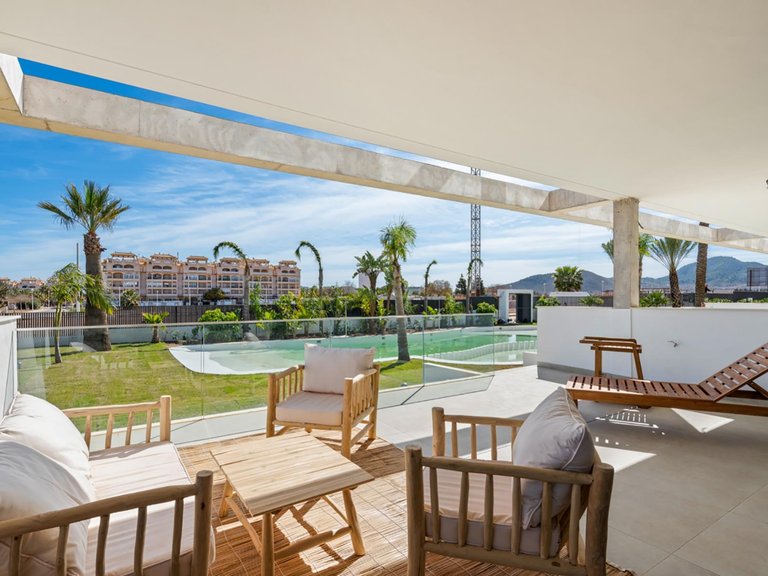 Villa for Sale in La Manga Del Mar Menor, Costa Cálida 5
