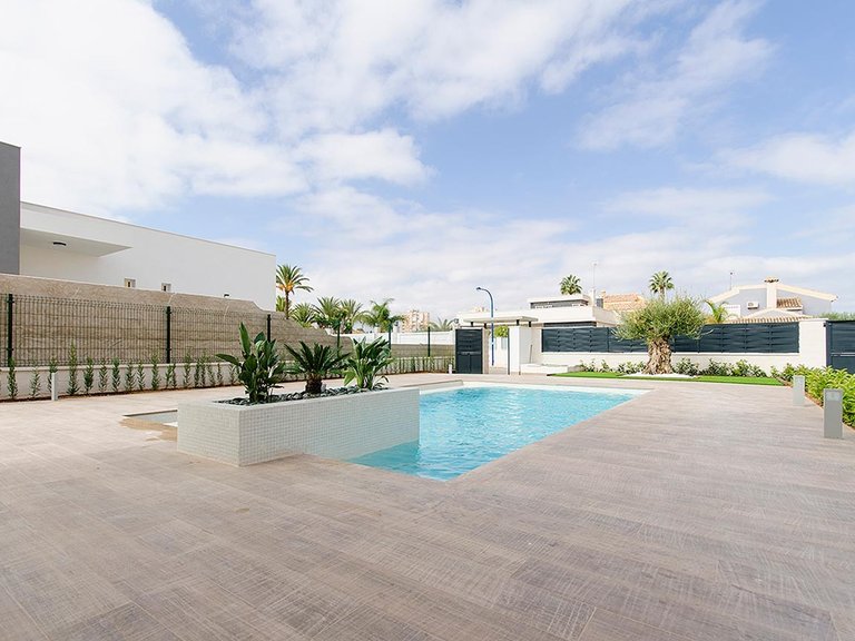Villa for Sale in Orihuela Costa, Alicante 16