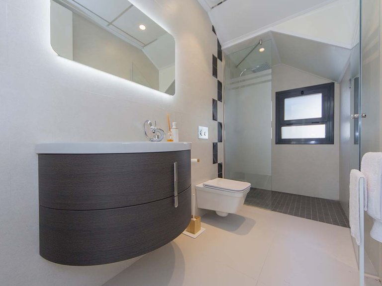 Villa for Sale in San Miguel de Salinas, Alicante 11