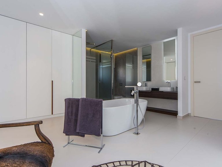 Villa for Sale in San Miguel de Salinas, Alicante 9