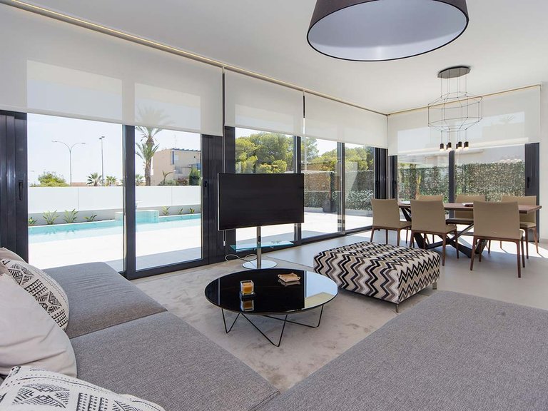 Villa for Sale in San Miguel de Salinas, Alicante 14