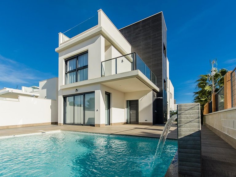 Villa for Sale in San Miguel de Salinas, Alicante 22