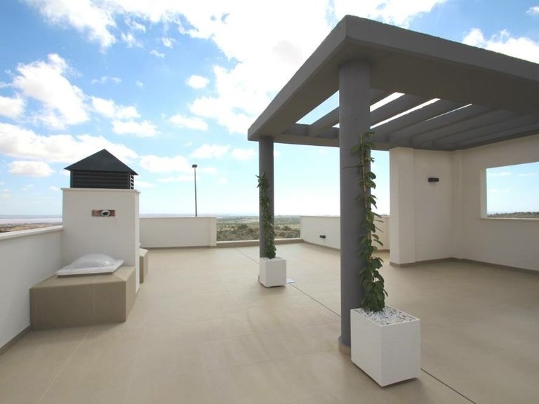 Villa for Sale in San Miguel de Salinas, Alicante 11