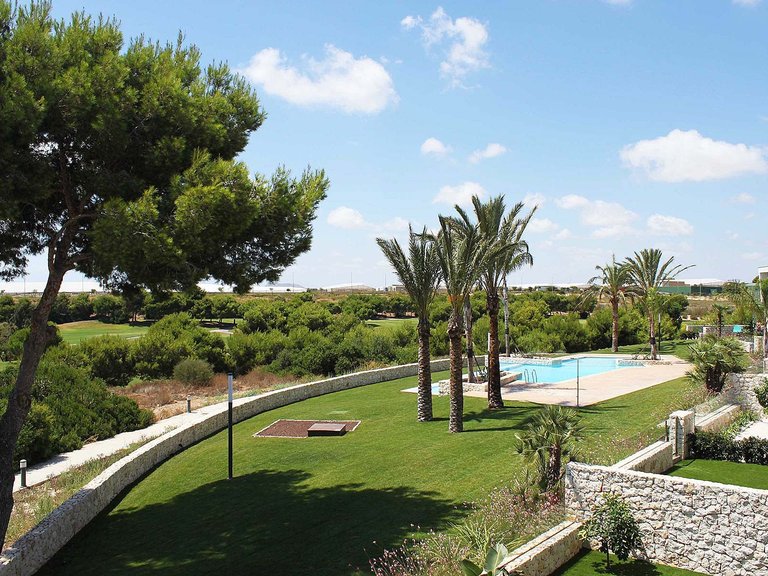 Villa for Sale in Pilar de la Horadada, Alicante 20