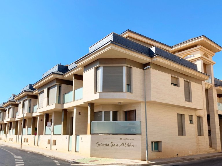 Villa for Sale in Pilar de la Horadada, Alicante 1