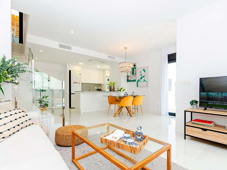 Villa for Sale in Los Montesinos, Alicante 7