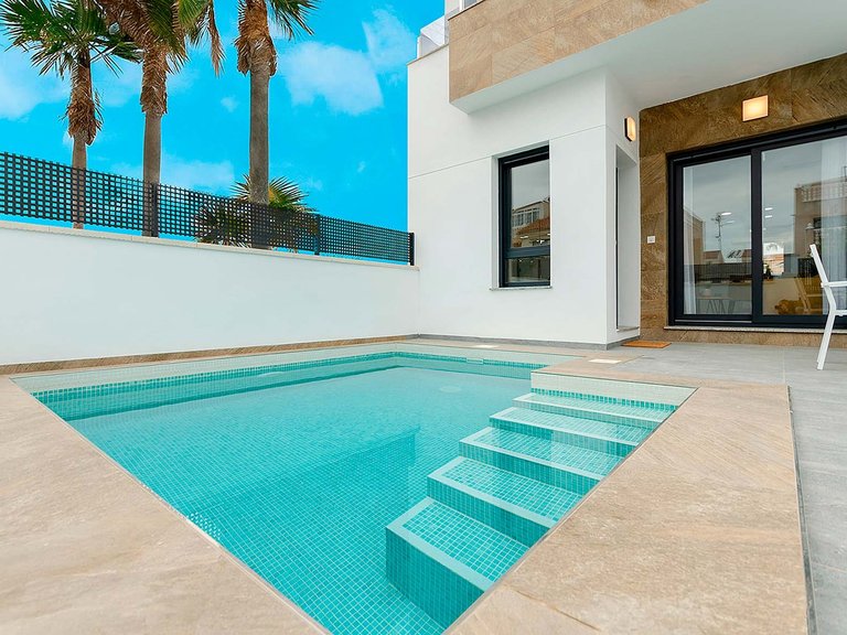 Villa for Sale in Torrevieja, Alicante 22