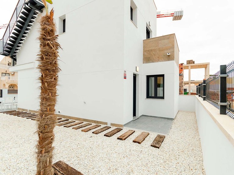 Villa for Sale in Torrevieja, Alicante 24