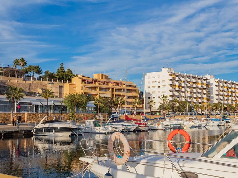 Apartment for Sale in Finestrat, Alicante 22