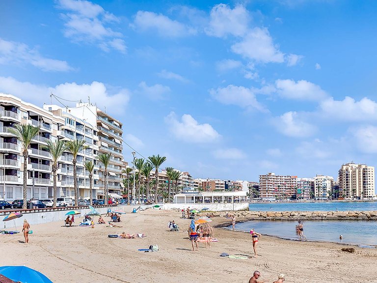 Apartment for Sale in Torrevieja, Alicante 16