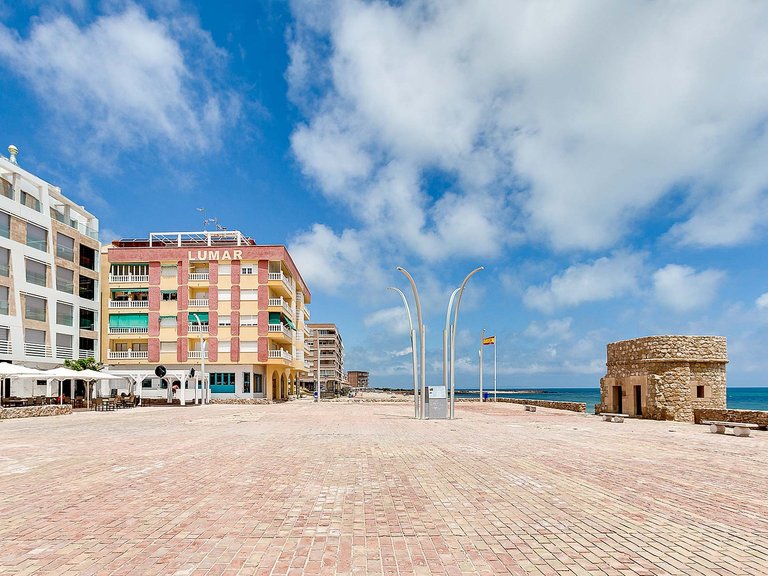 Apartment for Sale in Torrevieja, Alicante 27