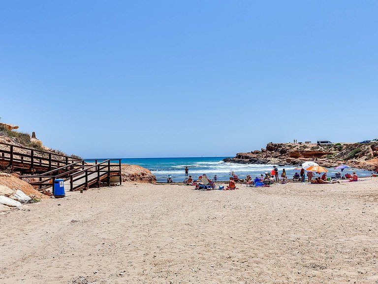 Apartment for Sale in Torrevieja, Alicante 30