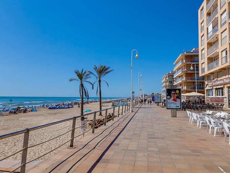 Penthouse for Sale in Guardamar del Segura, Alicante 20