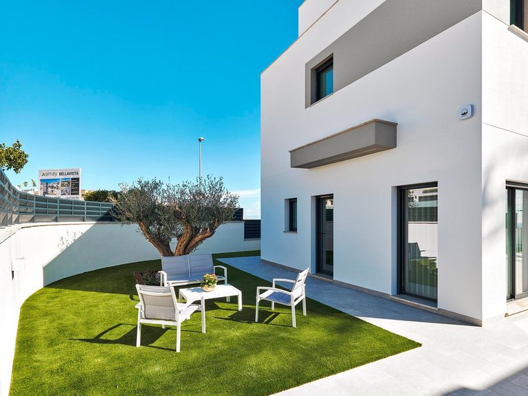 Villa for Sale in San Miguel de Salinas, Alicante 30
