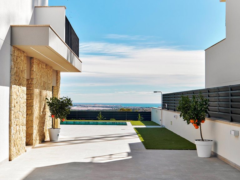 Villa for Sale in San Miguel de Salinas, Alicante 4