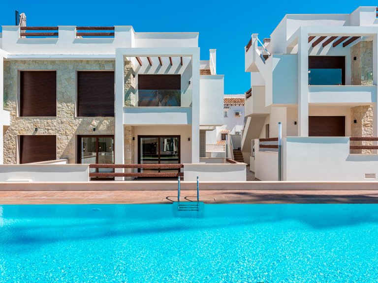 Villa for Sale in Torrevieja, Alicante 8