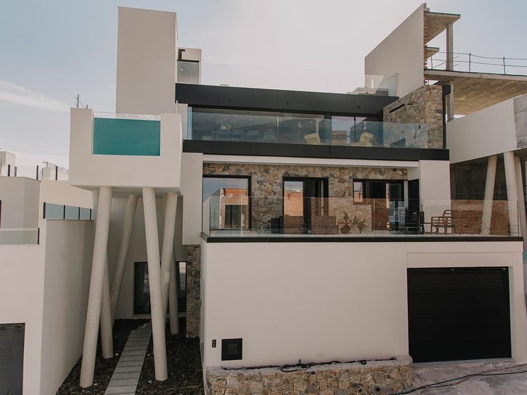 Villa for Sale in Rojales, Alicante 1