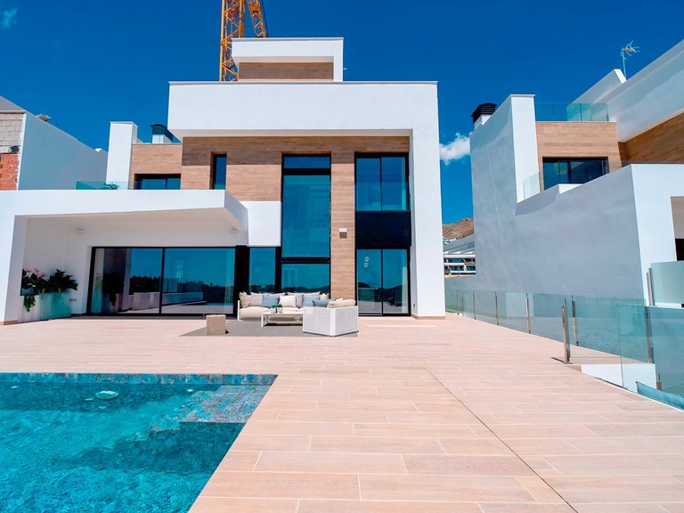 Villa for Sale in Finestrat, Alicante 1