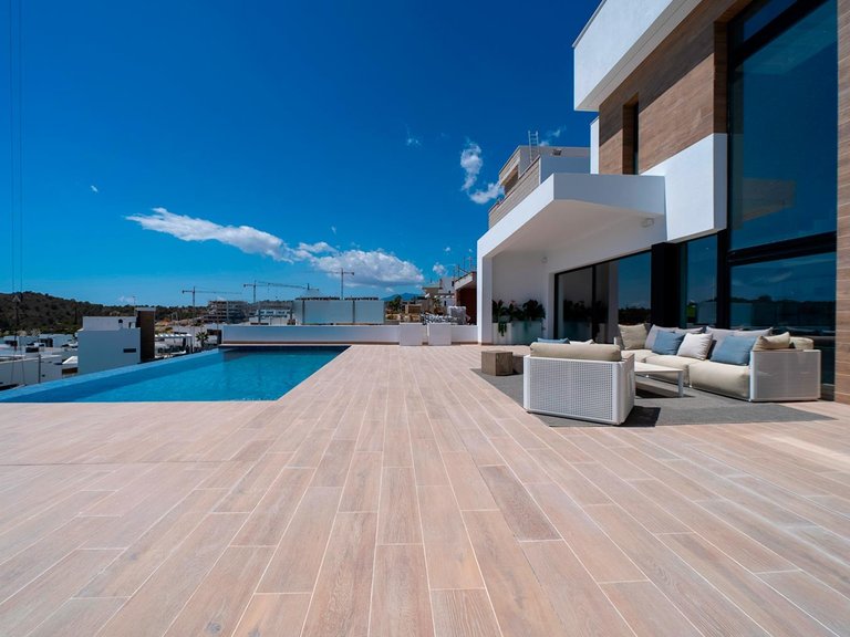 Villa for Sale in Finestrat, Alicante 5