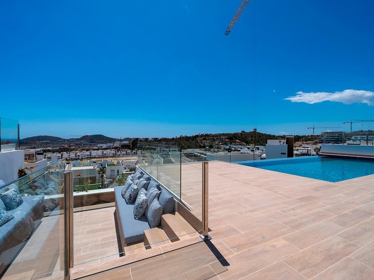 Villa for Sale in Finestrat, Alicante 3