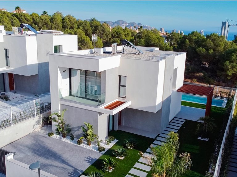 Villa for Sale in Finestrat, Alicante 21