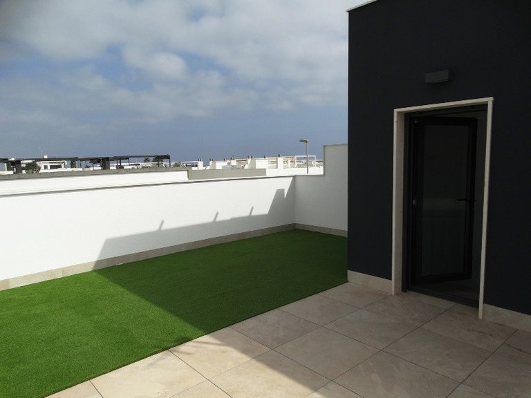 Villa for Sale in Pilar de la Horadada, Alicante 12