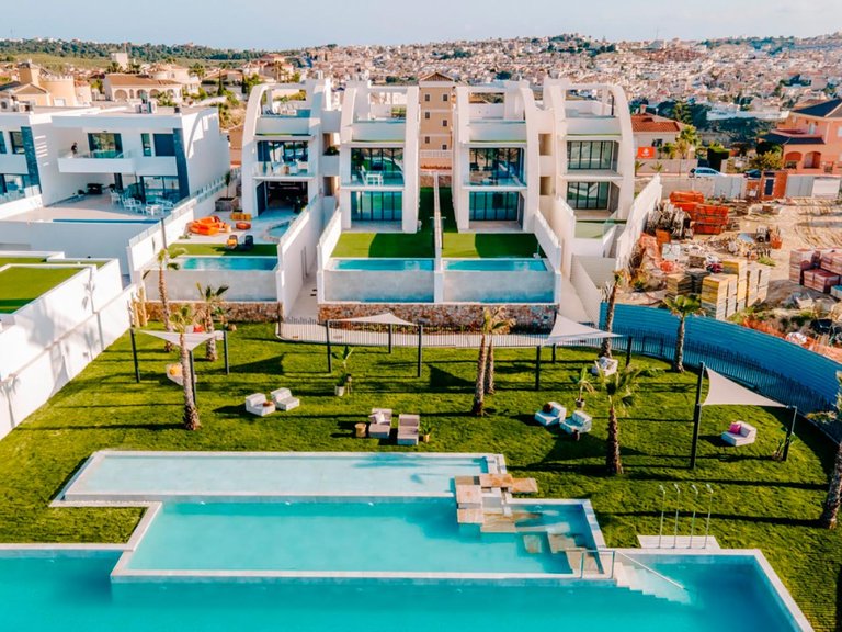 Villa for Sale in Rojales, Alicante 21