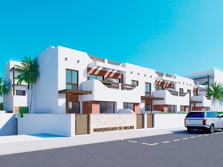 Villa for Sale in Pilar de la Horadada, Alicante 5