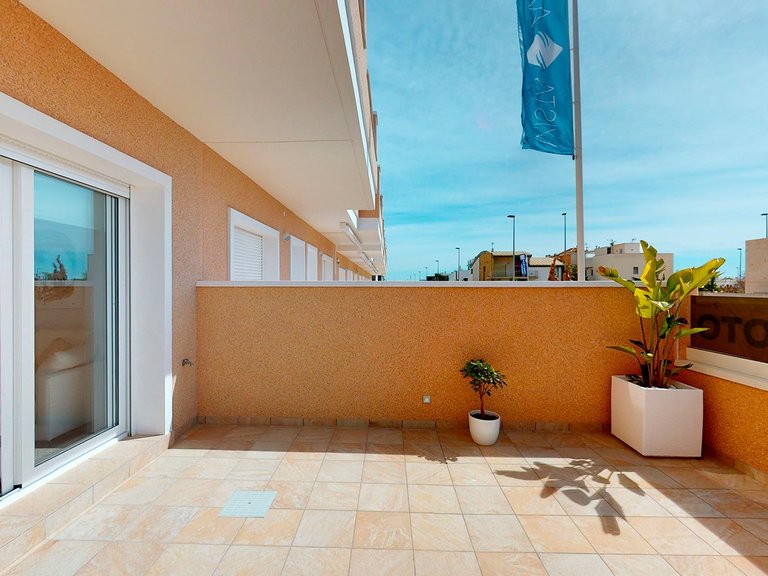 Villa for Sale in Pilar de la Horadada, Alicante 9