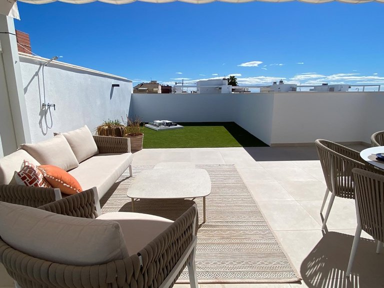 Villa for Sale in Pilar de la Horadada, Alicante 23