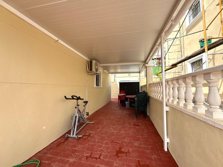 Villa for Sale in San Miguel de Salinas, Alicante 11