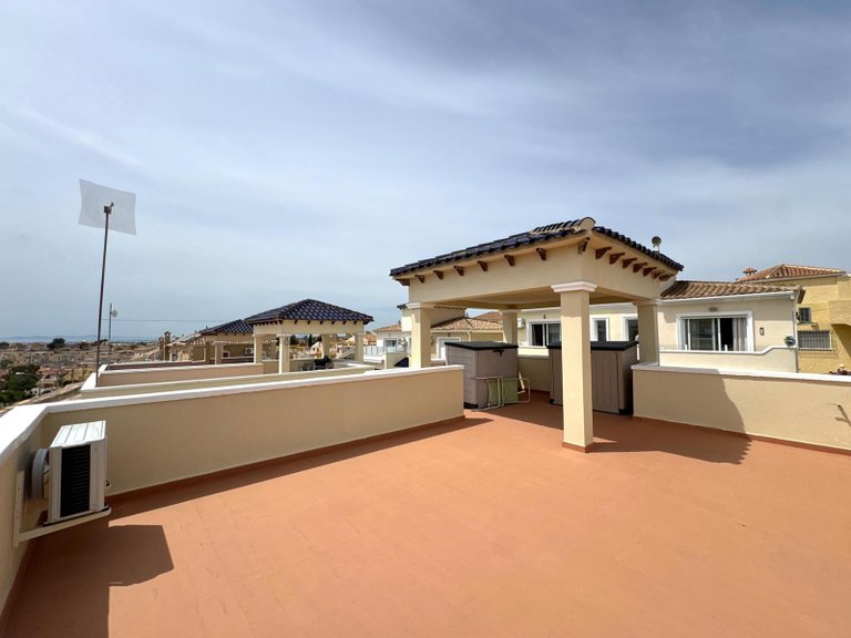 Villa for Sale in San Miguel de Salinas, Alicante 31