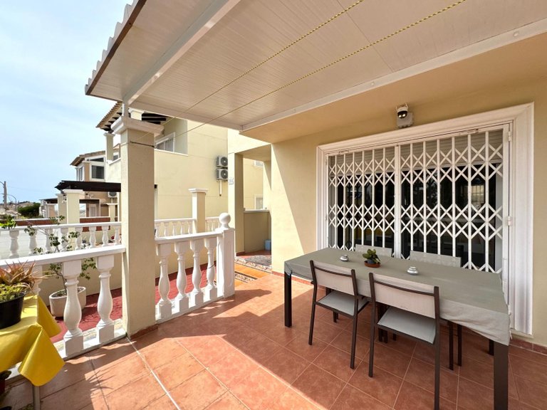 Villa for Sale in San Miguel de Salinas, Alicante 5