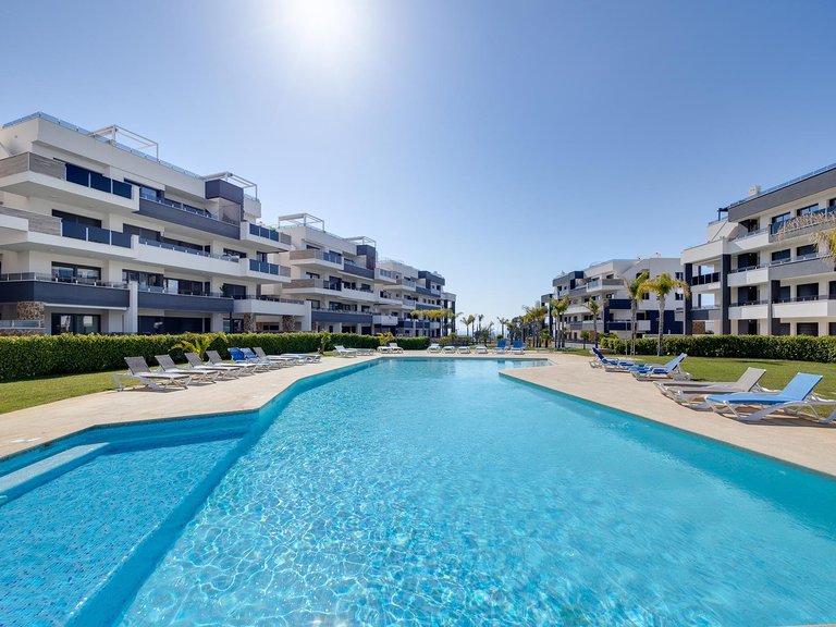 Apartment for Sale in Orihuela Costa, Alicante 1