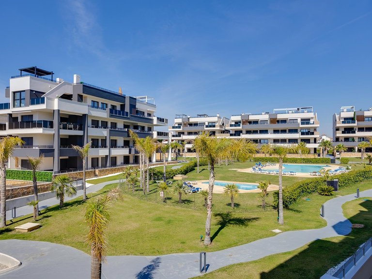 Apartment for Sale in Orihuela Costa, Alicante 27