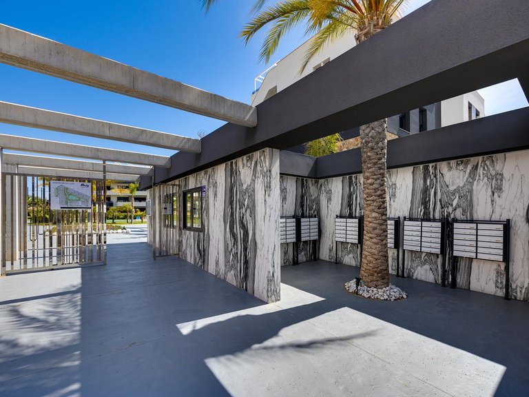 Apartment for Sale in Orihuela Costa, Alicante 31